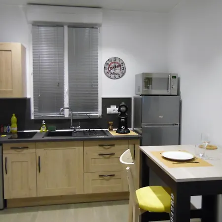 Appart Refait A Neuf, Ideal Pour Voyage D'affaire Appartement *